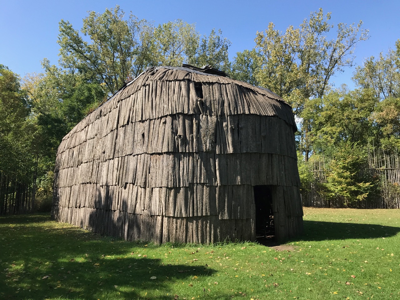 Reporduction Longhouse at Kana:ata Village